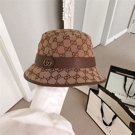 designer inspired bucket hat.